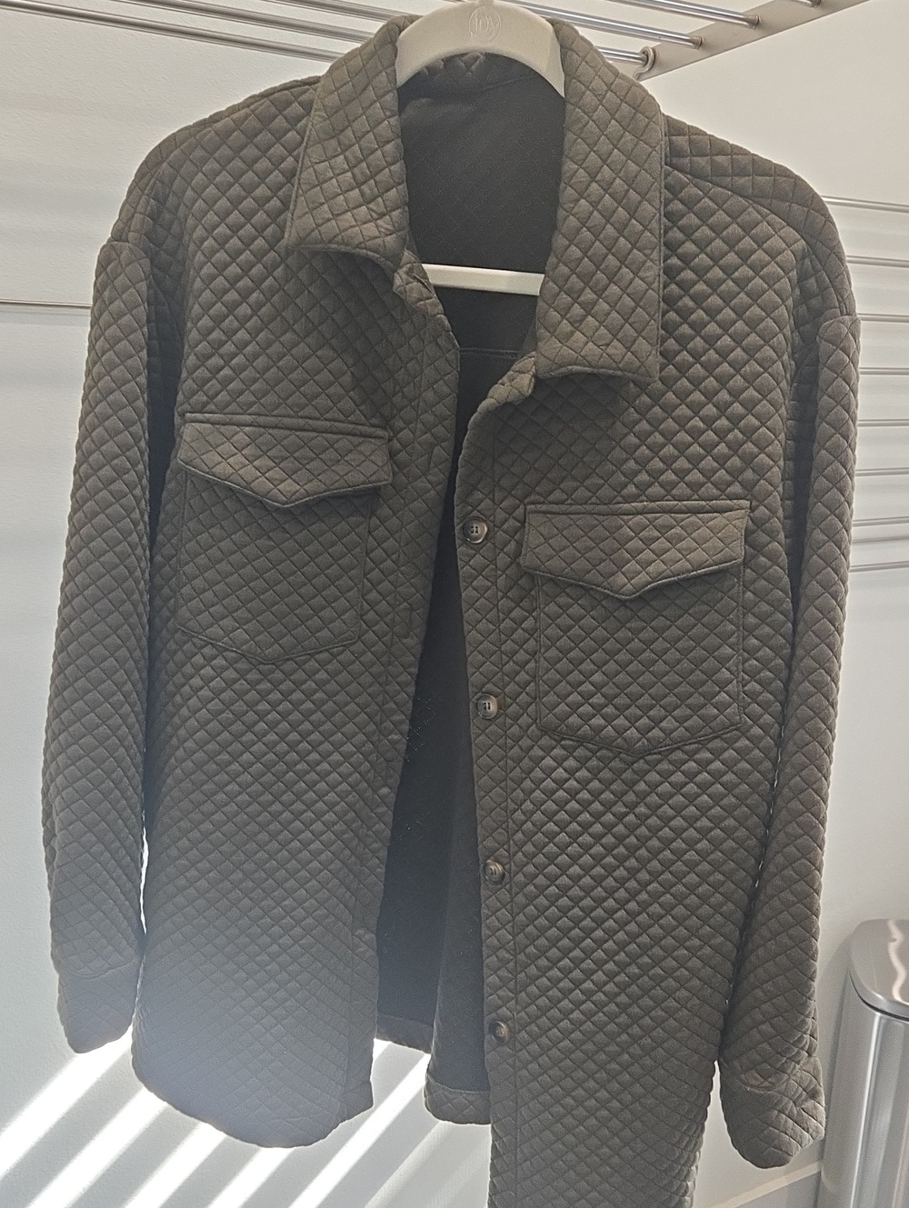 Lightweight Quilted Shirt Jacket in Dark Olive